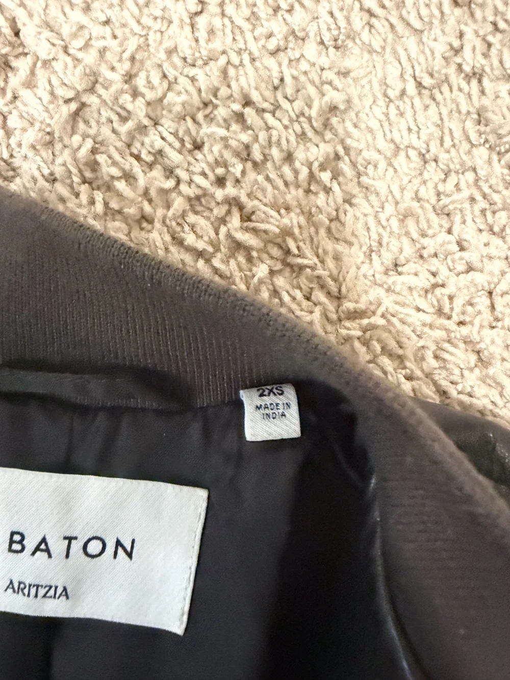 Aritzia Babaton Synergy Bomber Jacket